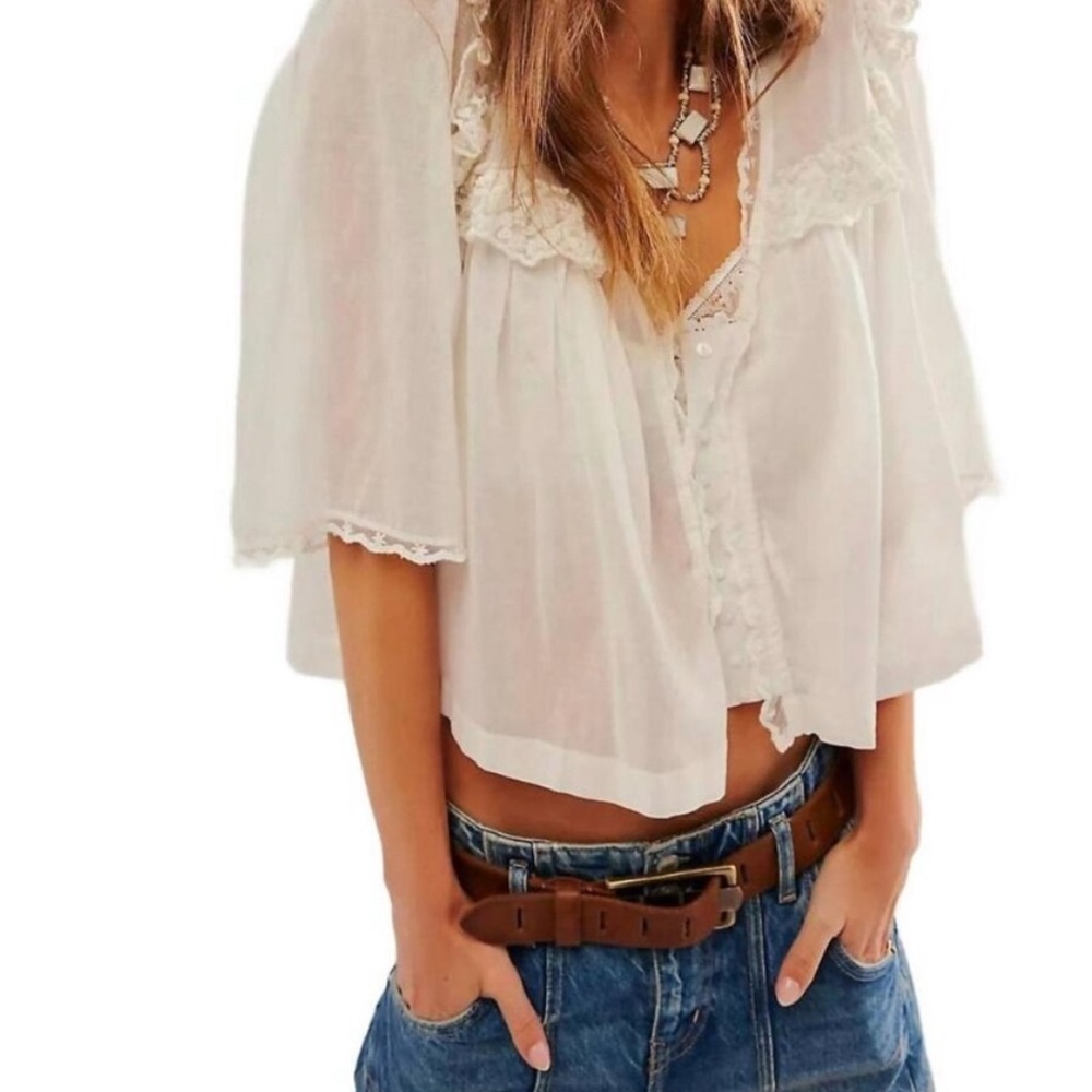 Free People Luna Top, Optic White, S
Only worn a few times, great condition!!